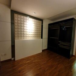 Esparina Residences (D19), Condominium #305111011